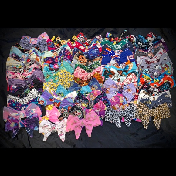 COPY - 2 Hair Bows featuring Barbie Designs - Picture 7 of 16